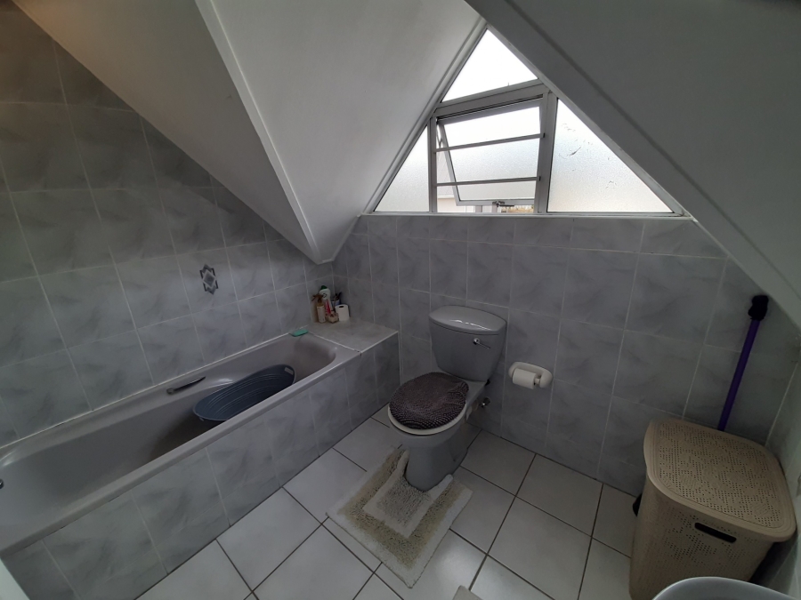 3 Bedroom Property for Sale in Abbotsford Eastern Cape